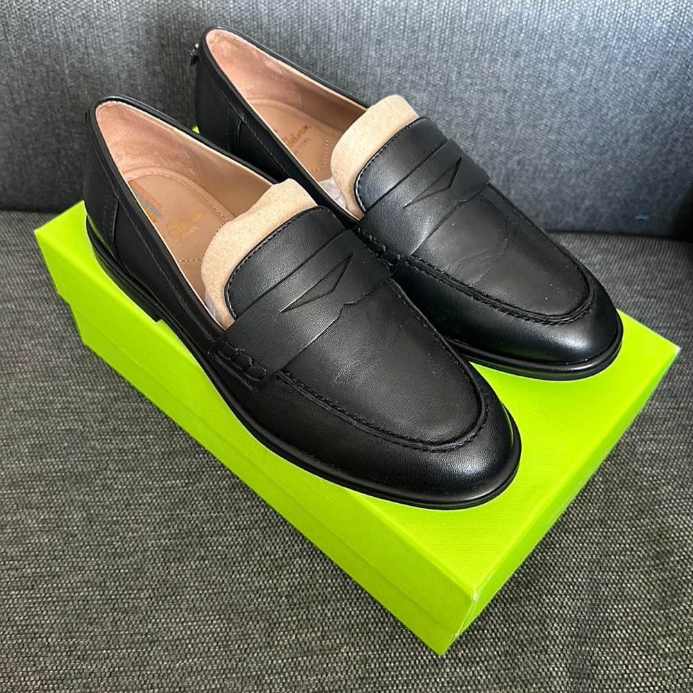 Sam Edelman Birch Black Leather Loafers - New with Box - Size 6